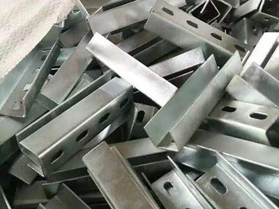 热浸锌光伏支架图片5