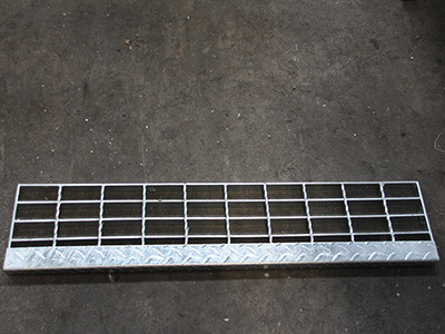 楼梯踏步板图片6